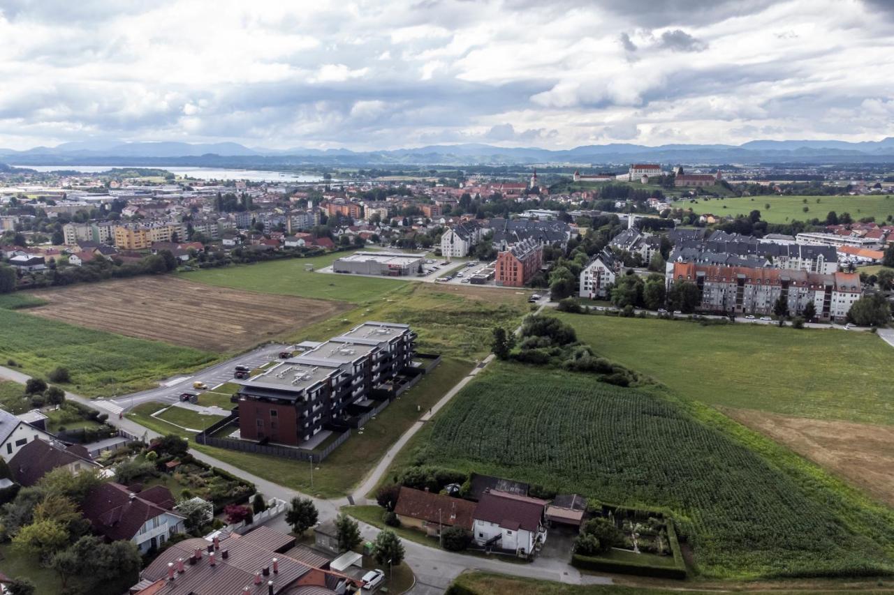 Apartment Lasiesta Ptuj Buitenkant foto